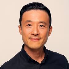 How to Create Your Own AI Copilot for Product Strategy