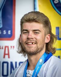 Kings of the floor: Undefeated all season, NOTL's U22 Thunderhawks win  provincial championship