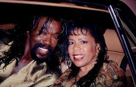 Nick Ashford & Valerie Simpson singing one of my favorites back in 1981, It  Seems to Hang on! I hope you enjoy.