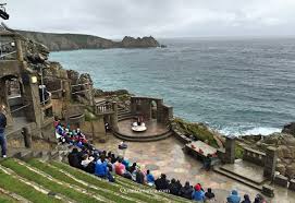 Sembrava quasi di ammirare un paesaggio africano. Cornovaglia Dove Iniziano I Sogni Il Minack Theatre Quantomanca Com