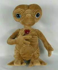 Universal Studios E T Extra Terrestrial 13 Plush W Light Up Heart Universalstudios Plush Toy Dolls Plush Dolls Original Collectibles