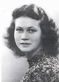 Sandy Franks and I came to visit Jerry Jones to see our monument progress.  She is almost ready to visit the Foundry. She is so real that I had to hold  back