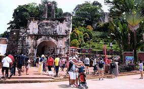Tapak warisan dunia unesco ini terletak 30km barat laut dari lisbon, lokasi ini telah didirikan oleh raja joao v pada tahun 1711 sebagai lambang kekuasaan raja dan negara. Antara Melaka Bersejarah Dan Melaka Komersial Free Malaysia Today Fmt