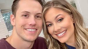 Shawn Johnson Expecting Baby No. 2 With Husband Andrew East: 'We’re  Pregnant'