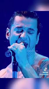Gran Talento, bellezza, bravura, unicità : DAVE GAHAN tra i migliori  Frontman e cantanti al mondo.🖤
