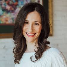 Leigh Goldsmith's Instagram, Twitter & Facebook