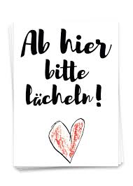 Ab Hier Bitte Lacheln Postkarte Postkarten Spruche Motivierende Spruche Handlettering Quotes
