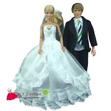 Maybe you would like to learn more about one of these? Freies Verschiffen 2 Satze Weisse Spitze Braut Brautkleid Mit Schleier Fur Barbie Puppe Anzug Kleidung Fur Ken Puppe For Ken Doll Barbie Dresswedding Barbie Dress Aliexpress