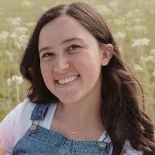 Katelynn Brewer's Instagram, Twitter & Facebook