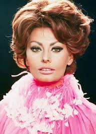 📸 Sophia Loren Is Now Almost 90 — Her Life Today Is So Sad It'll Break  Your Heart… Try Not To Gasp! 😢👇 Once the face of timeless glamour and  Italian cinema,