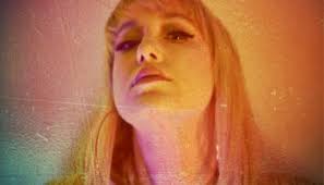 Review: 'The Room' squeezes desperation dry -