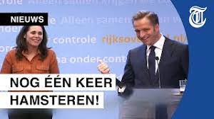En hoe komt het dat gebarentaal in nederland nog steeds geen officieel erkende taal. Minister Dolt Met Gebarentolk Hamsteren Youtube