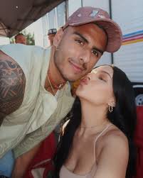 Aaron Flores Arteaga (@aaron_f_arteaga) • Instagram photos and videos