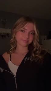 Ciara Hoffman's Instagram, Twitter & Facebook