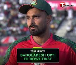 Mehidy strikes again! 💥 Cade Carmichael's solid knock ends