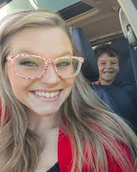 Gemini season ♊ Here's your frame forecast and some motivation to get you  through this month! Be sure to tag your favorite Gemini and see what both  of you should be wearing