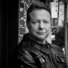 Harry Geist's Instagram, Twitter & Facebook