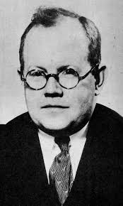 Joseph Mcgoldrick's Instagram, Twitter & Facebook