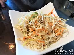 老闆娘非常努力做生意。 雖然有時候很忙人手不足 但是看到這麼有誠意的店家真的很難得 海鮮酸辣米線非常好吃 越南三明治也很不錯喔. æ¡ƒåœ'ç¾Žé£Ÿ é¾œå±±é„‰ æ¬£è¶Šåœ'è¶Šå—ç¾Žé£Ÿé¤¨æž—å£é•·åºšé†«é™¢æ—å…è²»åœè»Šé«˜cpå€¼è¶Šå—æ–™ç† èŠ±æ´›ç±³ä¸€èµ·åŽ»çŽ©è€