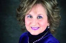 Danielle Sampsell's Instagram, Twitter & Facebook