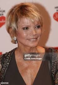 Oliver Kahn, former FC Bayern keeper, and his wife Simone Kahn attend...  News Photo