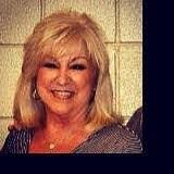 Deena Pennington's Instagram, Twitter & Facebook