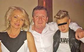 Liviu guta live la madrid restaurant los hornos. Video Aurel TÄmas S A Mutat Cu Amanta Miss Si I A Deschis Gogoserie Click Mobile
