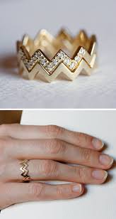 Pin By Parveen Zubair On خواتم Jewelry Diamond Wedding Rings Beautiful Jewelry