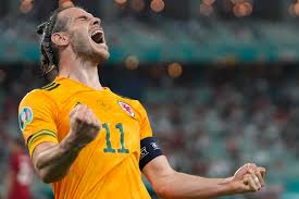 Gareth bale plays for english league team tottenham wb (tottenham hotspur) and the wales national team in pro evolution soccer 2021. Gareth Bale Misses A Penalty Sets Up Two Goals As Wales Beat Turkey At Euro 2020 Abc News