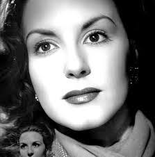 Alma Viramontes's Instagram, Twitter & Facebook