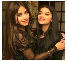 Pin By Mehreen Mehr On Act Stars Pk Sajal Ali Favorite Celebrities Girl Photo Poses