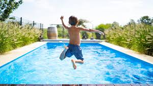 Casdesign Owning A Swimming Pool May Seem Cool But Your Wallet Might Not Love It In 2020 Pool Swimming Pools Swimming Pool House