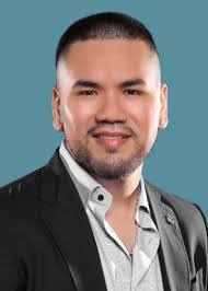 Mark Dees's Instagram, Twitter & Facebook