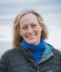 Sara Smalley's Instagram, Twitter & Facebook