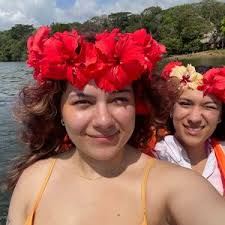 vidalia (@dahlias_herbs)