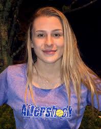 Melina Mazzella wins scholarship award