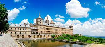 All statistics are with charts. Besuchen Und Erkunden Sie San Lorenzo Del Escorial In Der Nahe Von Madrid Spain Info Auf Deutsch