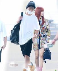 #lisajungkook, #jungkooklisa, #lisa_jungkook, #lalisajungkook, #lalisa_jungkook1997. Lizkook At Airport Lisa Queen Liskook Couple Lisa And Jungkook