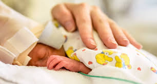 Ab wann gilt eine frühgeburt als mensch? Fruhchen Verschiebt Sich Die Lebensfahigkeit Nach Unten