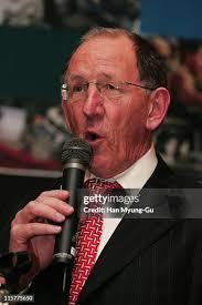 Andrew French and Jane Coombs, New Zealand ambassador and Dick... News  Photo