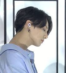 Connie Lin (ofelia1402)