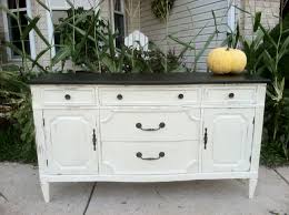 Shades Of Amber Annie Sloan Chalk Paint Link Party Annie Sloan Chalk Paint Furniture Furniture Restoration Distressed Furniture
