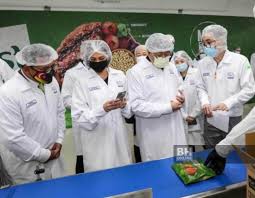 Dan siaran bernama radio di frekuensi fm93.9 bagi lembah klang, johor (fm107.5), kota kinabalu (fm107.9) and kuching (fm100.9). Nestle Malaysia Bina Kilang Makanan Berasaskan Tumbuhan