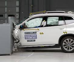 Bmw reworked the front suspension for the 2016 models to better control wheel movement during small overlap frontal. 2020 Bmw X3
