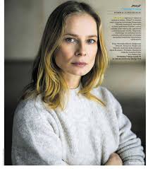 Magdalena cielecka to polska aktorka teatralna, filmowa i serialowa. Nowy Teatr Dzisiaj Magdalena Cielecka Na Okladce Dodatku Facebook