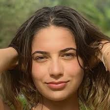 Carol Karam's Instagram, Twitter & Facebook