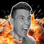 Adam Olinger's Instagram, Twitter & Facebook