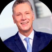 900+ "Richard T." profiles