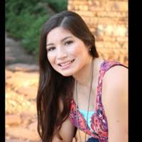 Natalie Holguin's Instagram, Twitter & Facebook