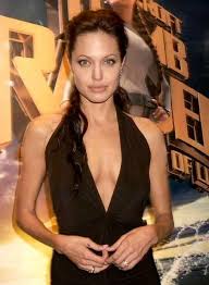 Angelina Jolie Premiere Of Lara Croft Tomb Raider 2001 Angelina Jolie Angelina Jolie Photos Lara Croft Angelina